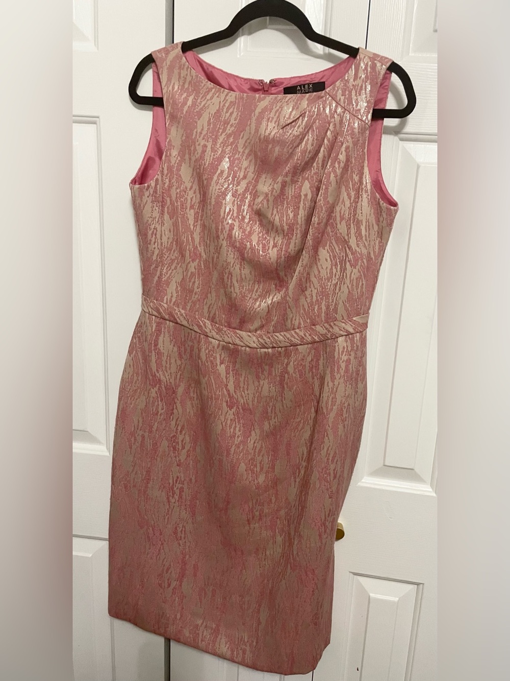 Alex Marie Pink and Champagne Gold Jacquard Midi Sheath Dress